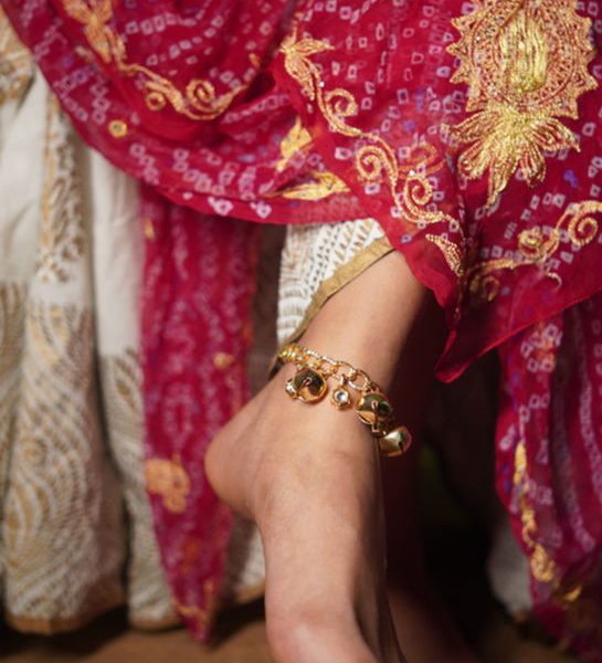 Kundan And Ghungroo Bracelet Cum Anklet (RJMAL37-A)