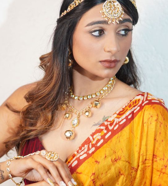 2 Layered Kundan And Chains Modern Dulhan Choker (RJN2199)